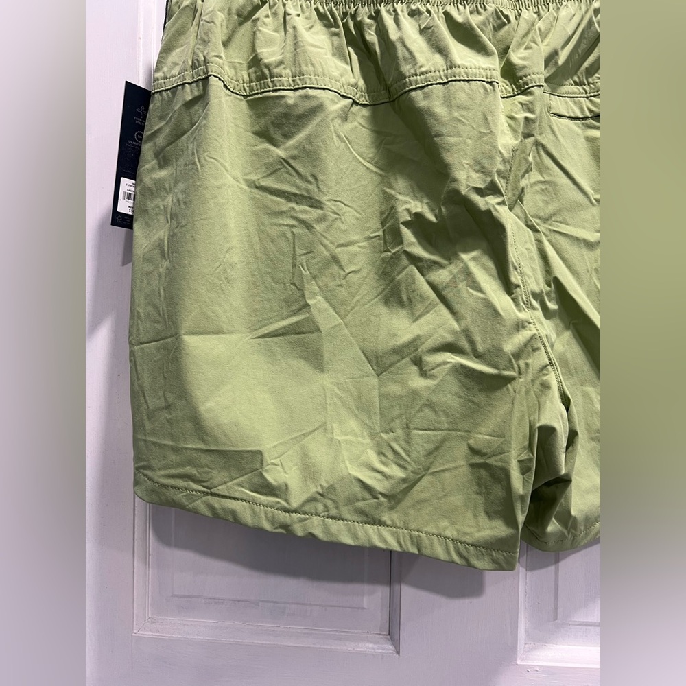 VRST NWT Everyday 5” Relaxed Elastic Waist UV Protection Green Shorts SZ XL NEW - Picture 9 of 10